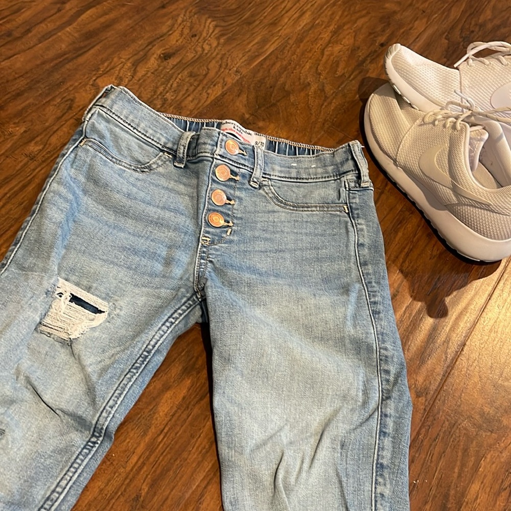 Abercrombie High Rise Jean Legging - Size 9/10